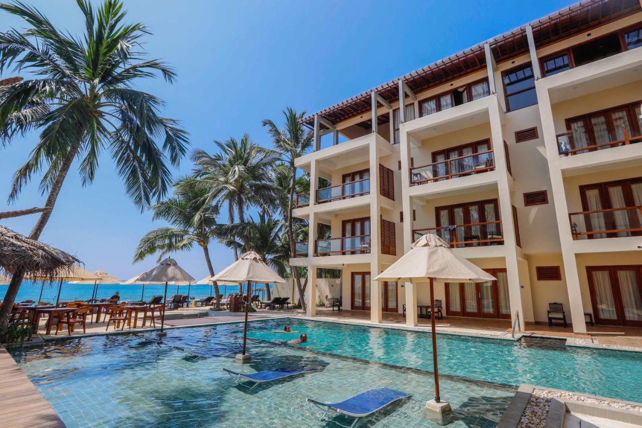 فندق Sapphire Seas Beachfront هيكادوفا المظهر الخارجي الصورة